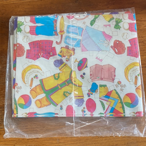 1974 Current ®️ Cabbage Patch Kids ®️ paper playmates Gift Wrap and Gift Tags - Picture 3 of 4